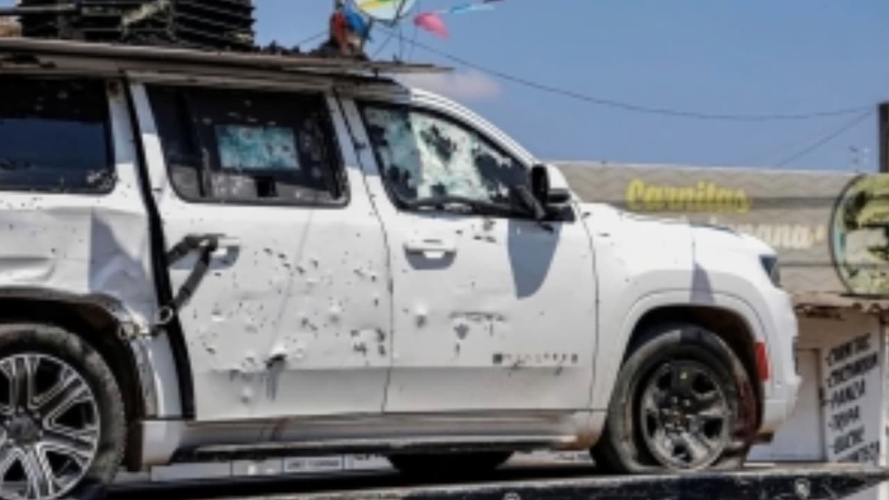Acusan a 13 personas de trasladar vehículos robados de Texas a cárteles en México