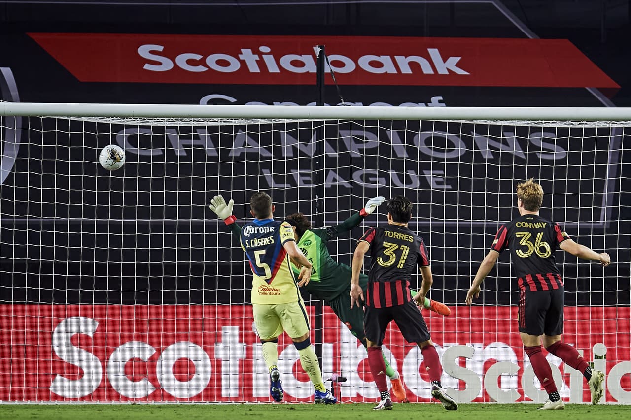 América pierde 1-0 en Orlando frente al Atlanta United, pero con un global de 3-1 a favor, las Águilas consiguen su pase a las semifinales del torneo.