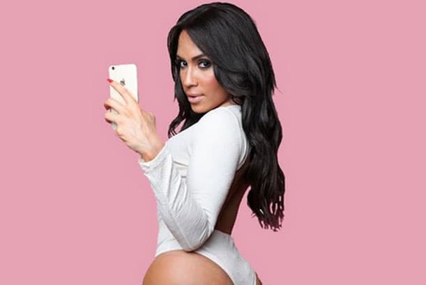 Sin embargo, en estos momentos su mayor deseo es poder ser exactamente como Kim Kardashian y como podrán darse cuenta, lo está logrando.