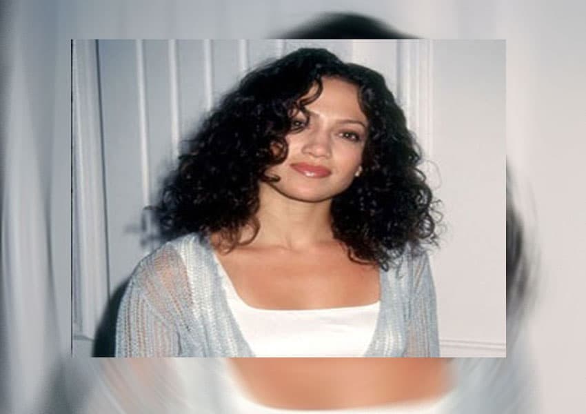 Según la actriz, cantante, bailarina, productora y diseñadora de modas, fueron su mamá y su abuela quienes le insistieron en que ella no tenía que parecerse a nadie. Lo único que tenía que hacer a diario era quererse a sí misma.