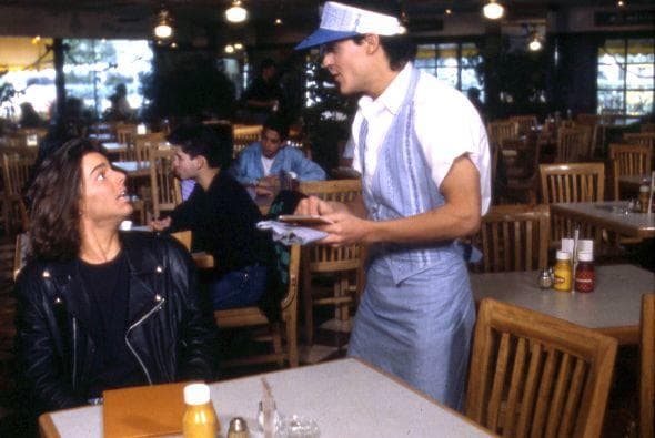 Con su interpretación comenzó a abrirse camino en la música y la televisión.