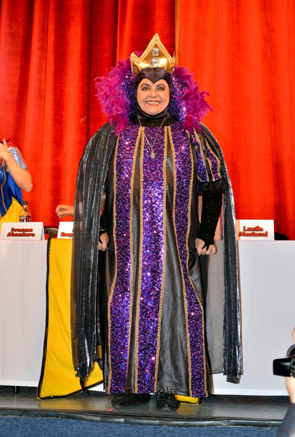 La actriz tuvo una fallida liposucción para la reducción de mamas, y el doctor que la operó succionó varias partes de su cuerpo sin autorización durante 10 horas, lo cual le causó anemia en tercer grado.