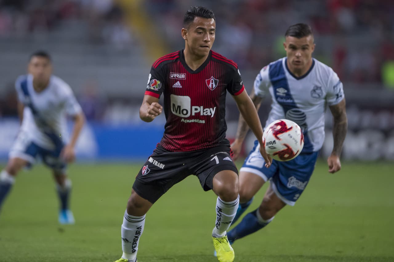 Con solitario gol de Crsitian Menendez , Puebla consigue los tres puntos en su debut en el Clausura 2020.