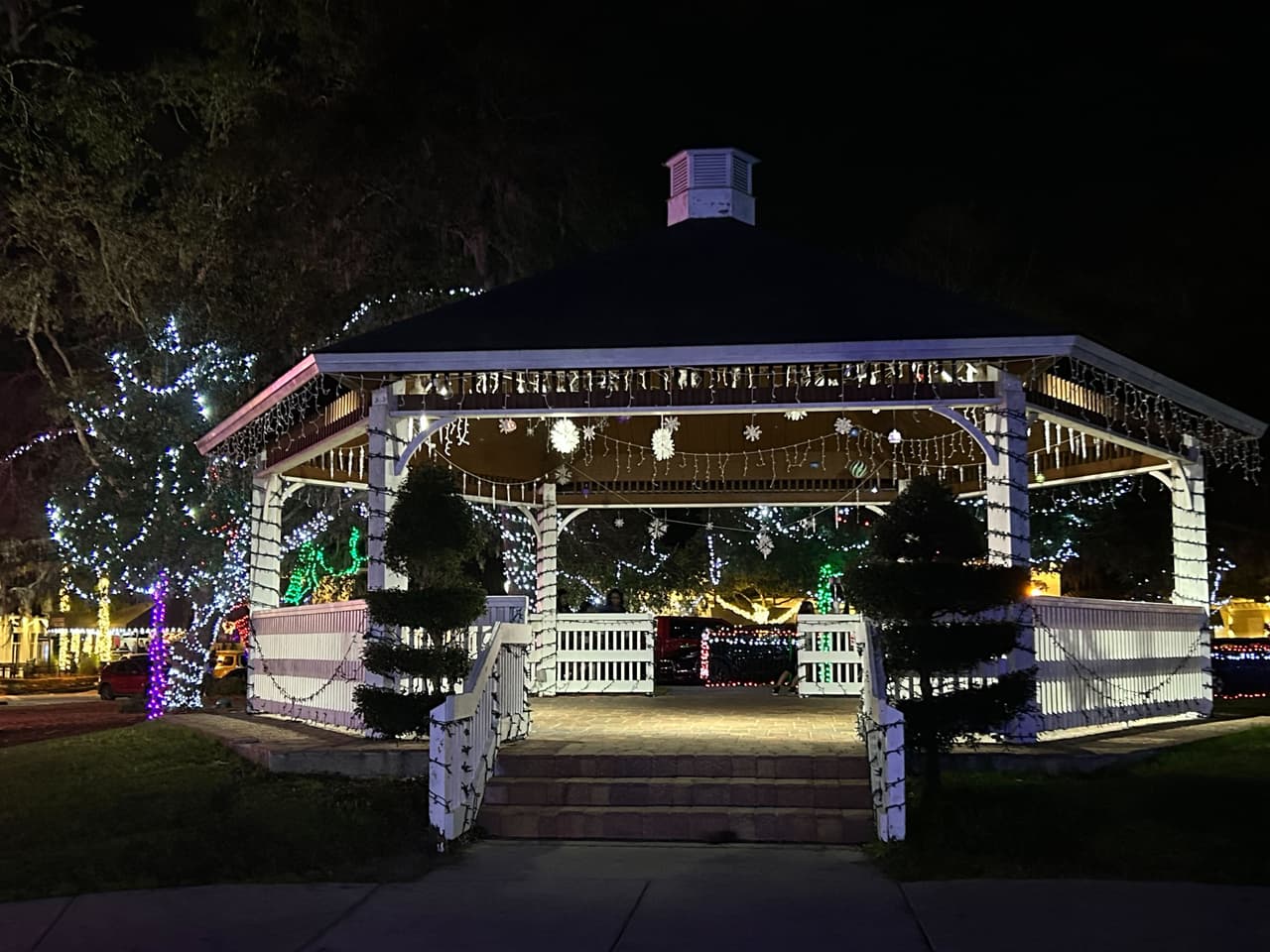 Además, cuenta con un gazebo ideal para tomar hermosas fotografías.