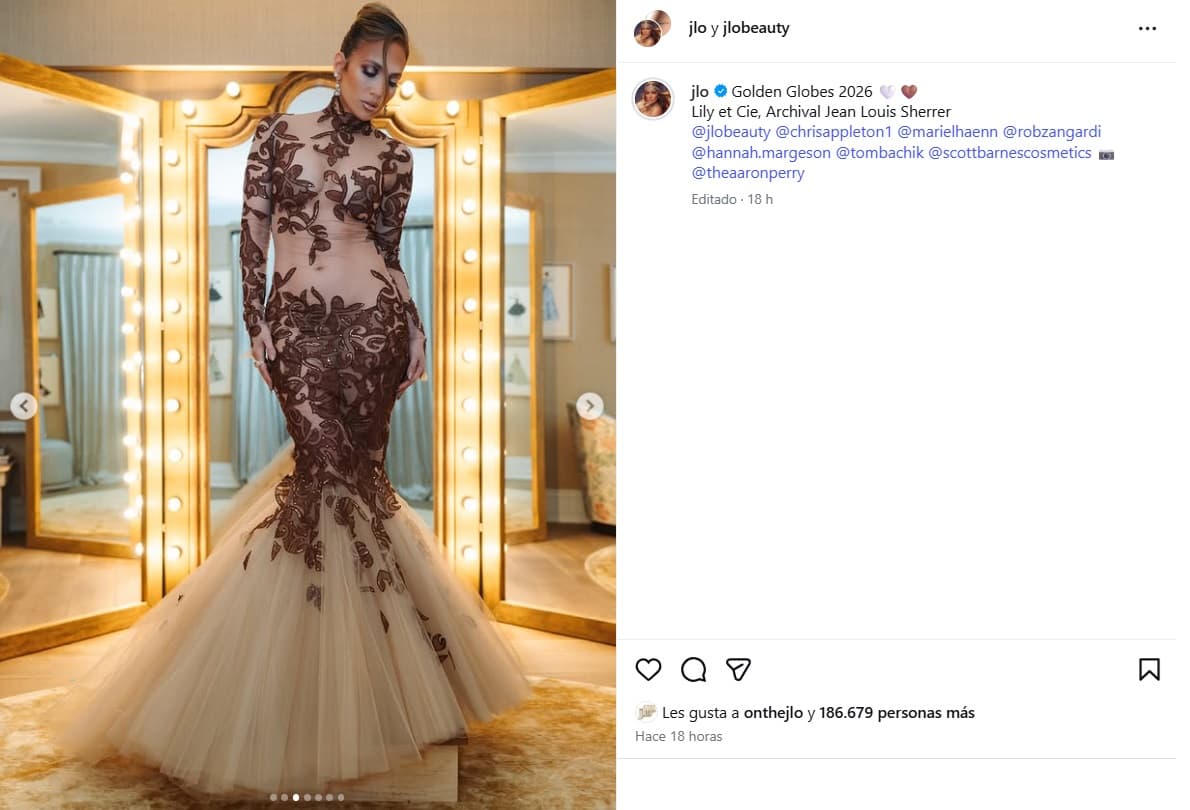 JLo presumió su vestido para los Golden Globes 2026.