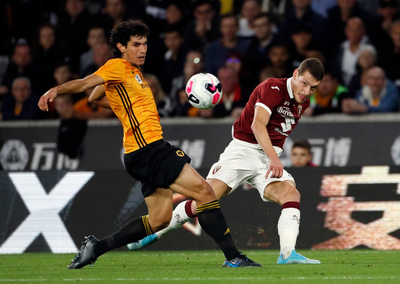 <b>Jesus Vallejo (Defensa)</b>
<br>- Cuenta con 23 años
<br>- Del Madrid, fue cedido al Wolverhampton donde permaneció del 27 de julio al 24 de enero.
<br>- Volvió a España tras incorporarse con el Granada, pero debido a la pausa en el futbol, solo estuvo tres meses con este club.
<br>- Desde su salida de los merengues solo ha jugado 13 partidos prácticamente en un año.