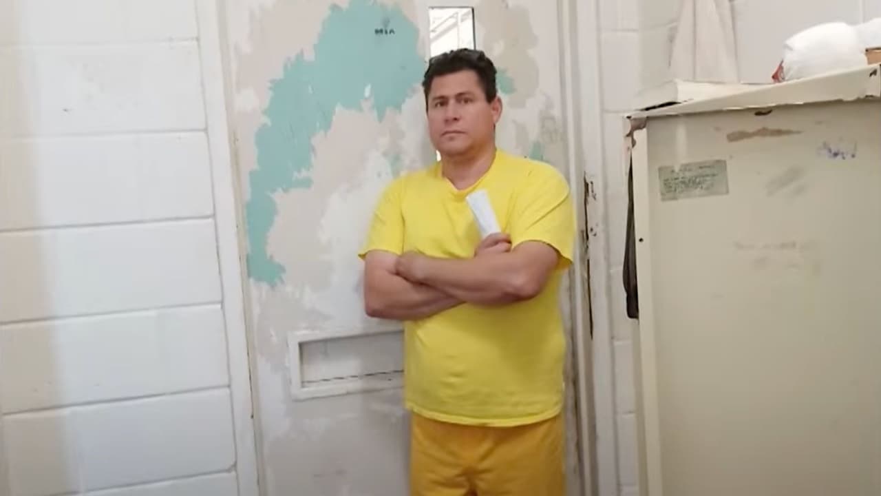 El periodista Mario Guevara es deportado a El Salvador