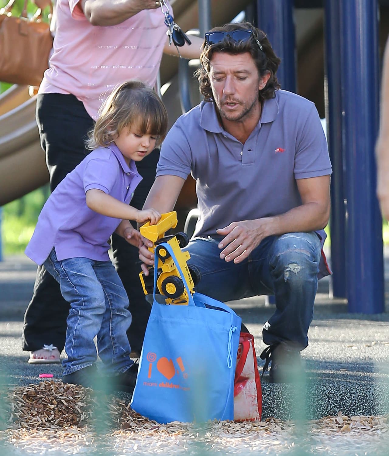 Colate jugando con su hijo Nico hace unos meses.