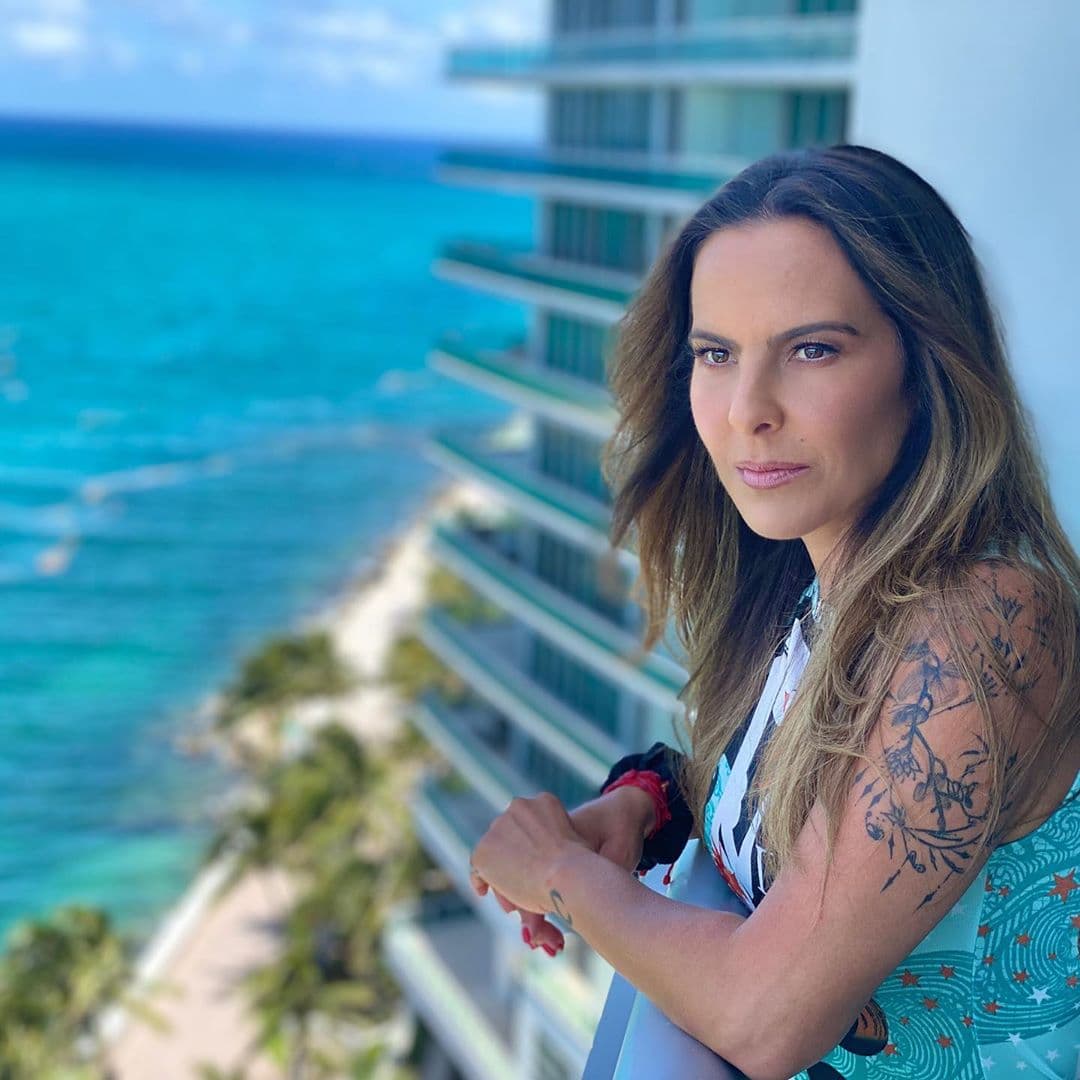 Con esta vista,
<b>Kate del Castillo</b> ya disfruta del verano.
