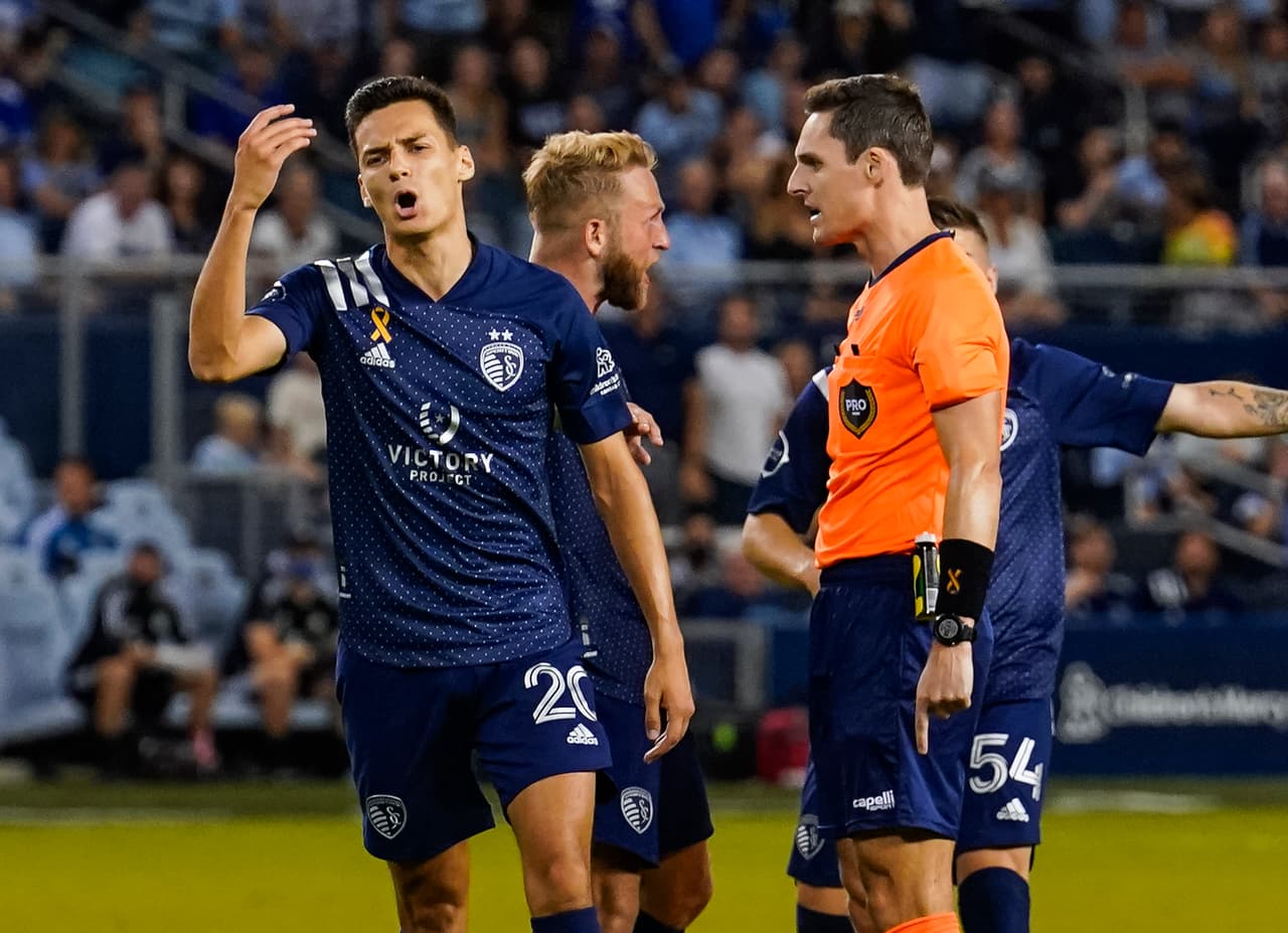 Sporting Kansas City cedió la primera posición en la Conferencia Oeste.
<br>
