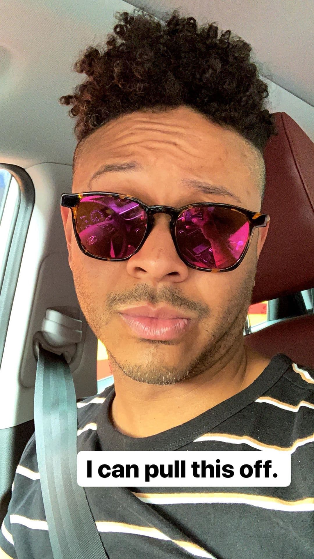 Tras lo anterior aseguró que la relación que existe entre él y Melissa Galindo es estrictamente profesional.