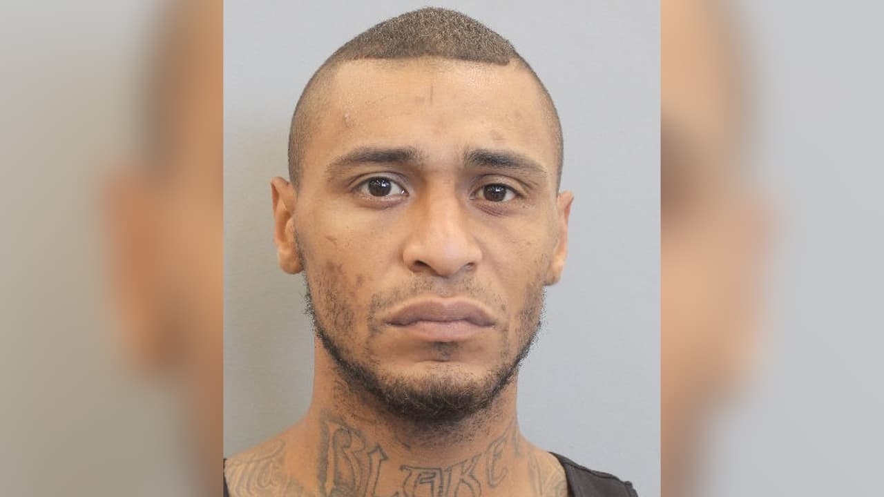 Arrestan a Grayson McGowan, acusado de matar a un hombre que estaba con un niño de 2 años en Houston