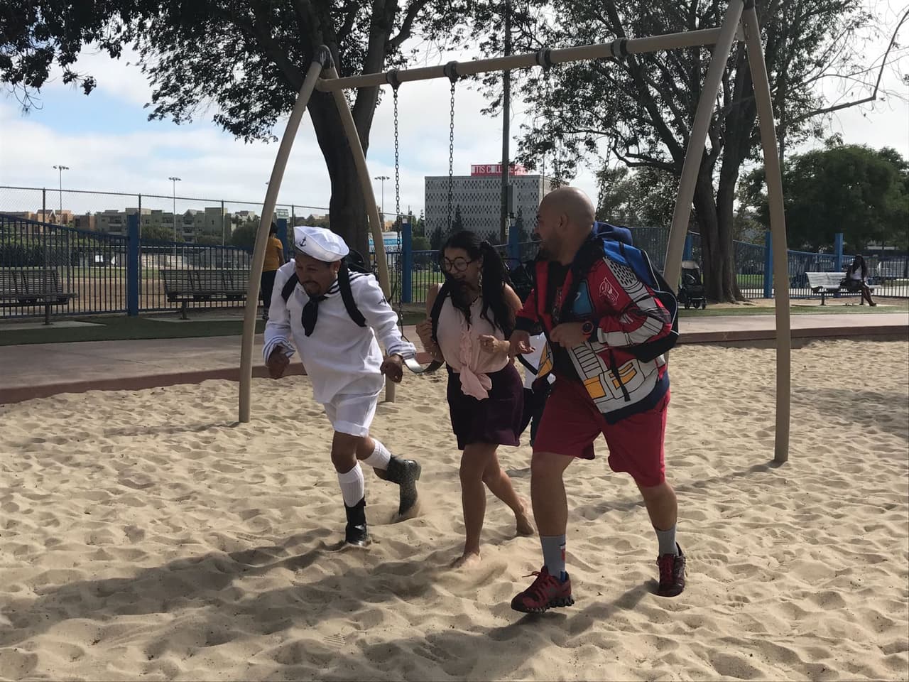 <a href="https://www.facebook.com/RaulElPelon/?fref=ts">Raúl 'El Pelón'</a>,
<a href="https://www.facebook.com/carlamedranoo/?fref=ts"> Carla Medrano </a>y
<a href="https://www.facebook.com/andresmaldonadoelfeo/?fref=ts">Andrés Maldonado</a> regresarán a las clases de la escuela por una buena razón en esta temporada.