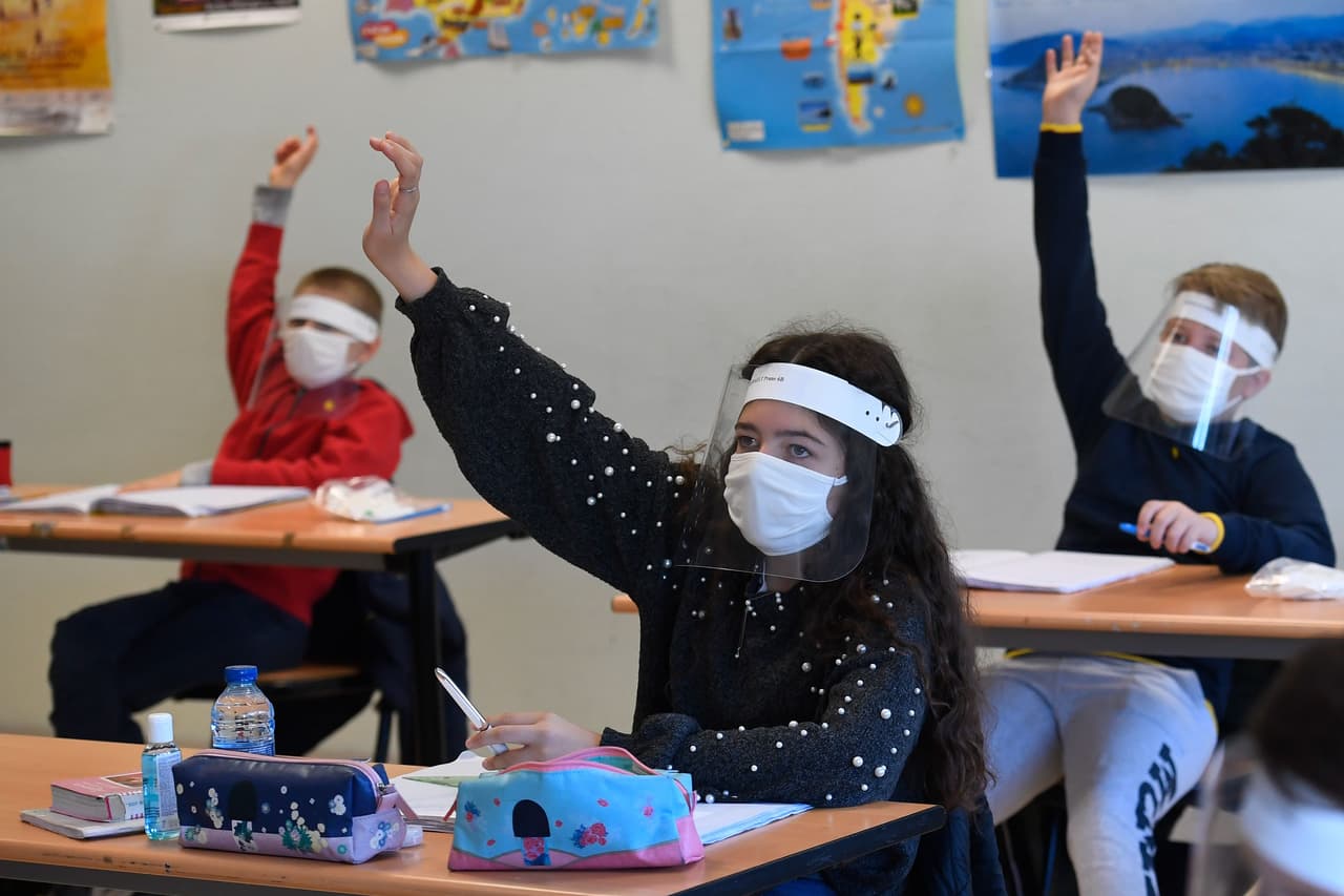 Siguen protocolos de usar mascarillas en Austin ISD hasta que TEA de nueva guía