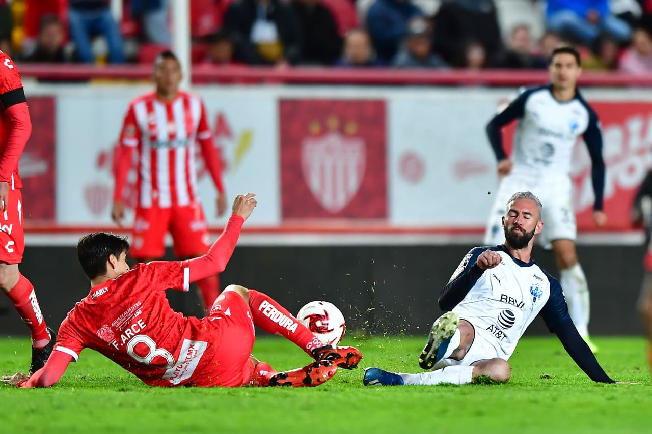 Layun (14’) abrió el marcador para los visitantes y Delgado (44’) por la vía penal empató el partido. Fernando Arce (84’) metió un autogol para que los de Mohamed se fueran al frente. Noya (90+3’) hizo el empate final.