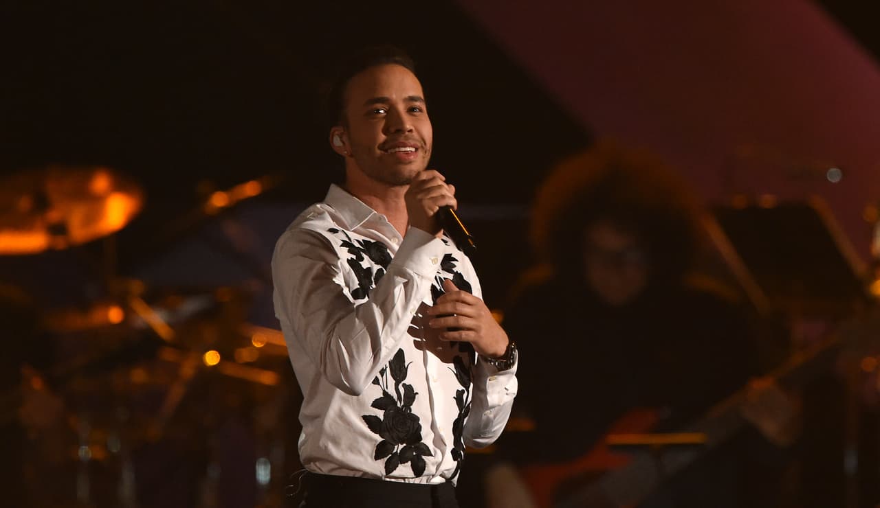 Prince Royce fue otra de las estrellas que dijo presente en esta gala.