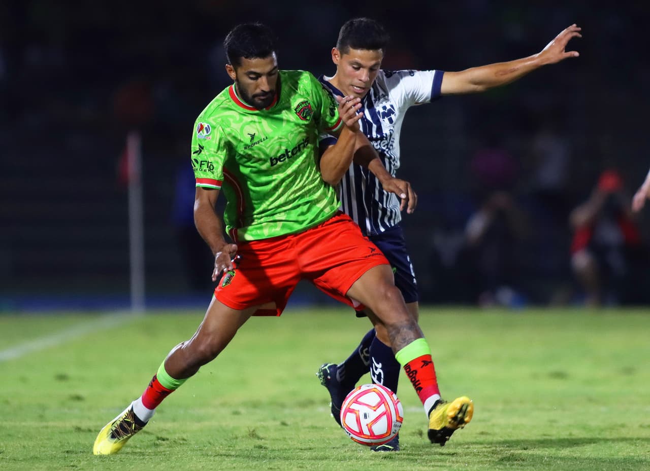 Jesús Gallardo le dio el triunfo a Monterrey ante FC Juárez en los últimos 15 minutos en el inicio de la Jornada 14 para recuperar el liderato del Apertura 2022.