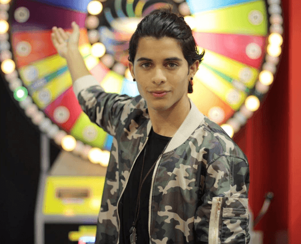 Erick Brian fue el cuarto integrante de CNCO en ser anunciado.