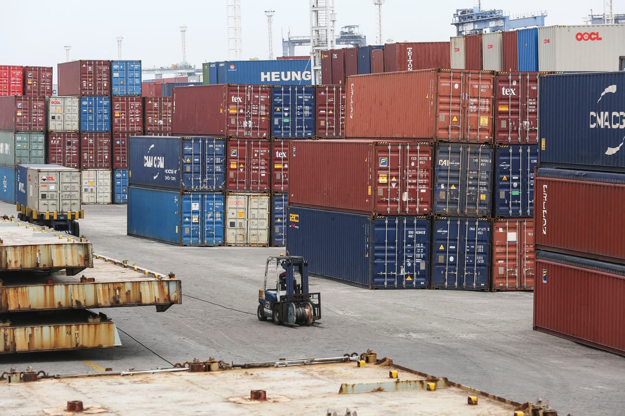 Un grupo de 24 estados busca frenar el nuevo arancel de Donald Trump