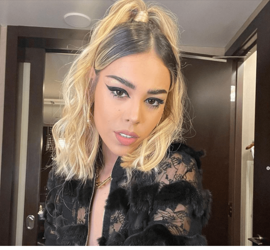 Este 23 de junio de 2022, Danna Paola se viste de manteles largos para celebrar su cumpleaños 27 y por esta razón, Galavisión se une a la celebración compartiéndote algunas curiosidades de la actriz y datos de su trayectoria.