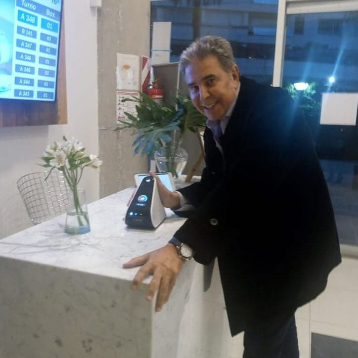 También se rumora que el supuesto pleito comenzó por el amor de un hombre, el actor Jorge Martínez.
<br>