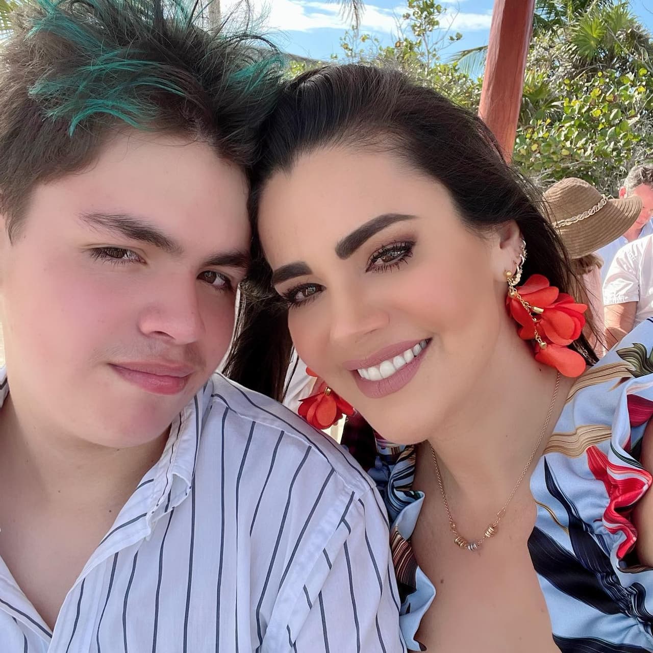 Luego de que el año pasado Luz Elena asegurara que su mayor temor es que llegue el día en que ya no esté para cuidar de Santiago, ahora indicó que no se preocupa por su futuro y que más bien se ocupa.