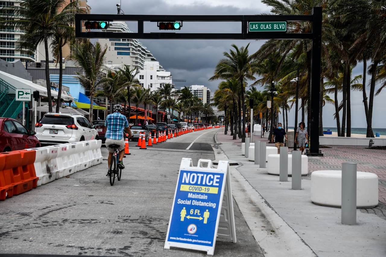 Condado Broward impone toque de queda para contener el brote de coronavirus