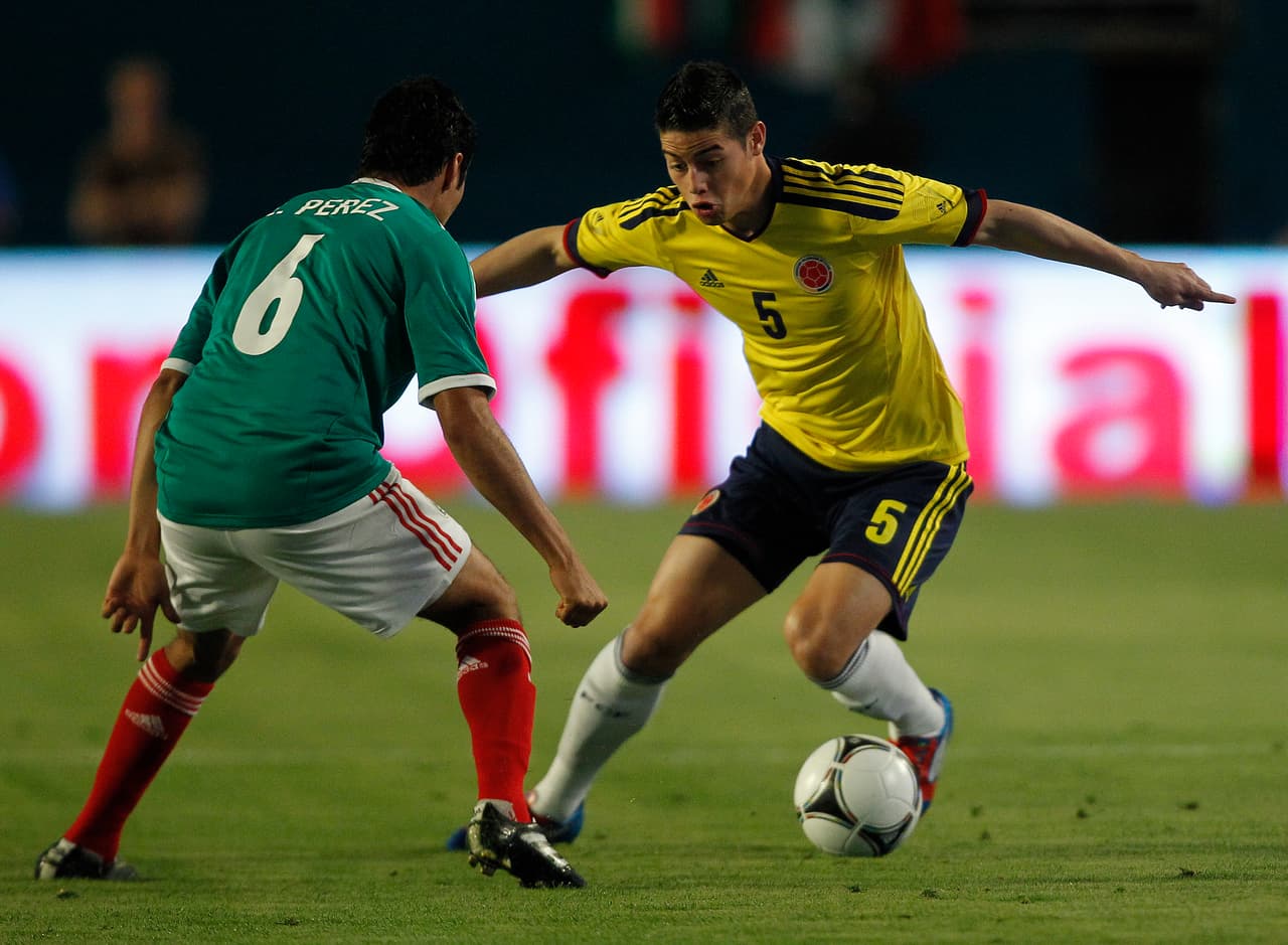En Colombia, debutó el joven James Rodríguez, que en la era de Pékerman pasó de ser una promesa a un crack. El técnico sabe potenciar a los nuevos talentos.