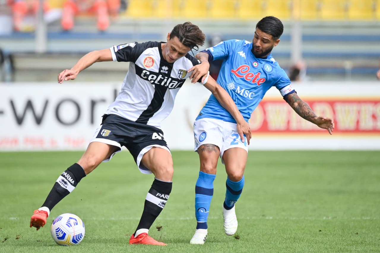 Con goles de Mertens e Insigne, los del Napoli se imponen ante el Parma. El mexicano Hirving Lozano tuvo participación importnate en el partido; jugó 83 minutos en la primera fecha de la Serie A.