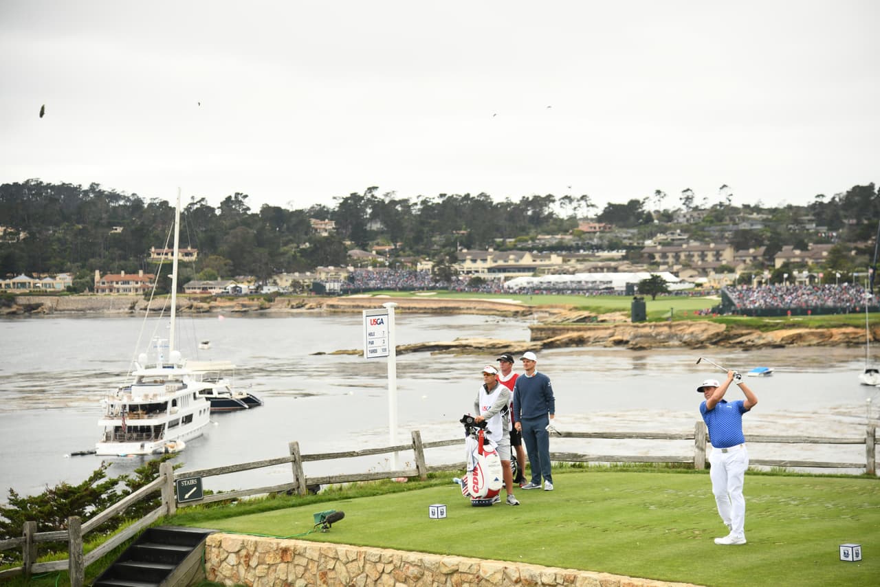 El campo de Pebble Beach en California ofrece postales espectaculares en el US Open de golf, el tercer torneo de 'Grand Slam' de la temporada de ese deporte.