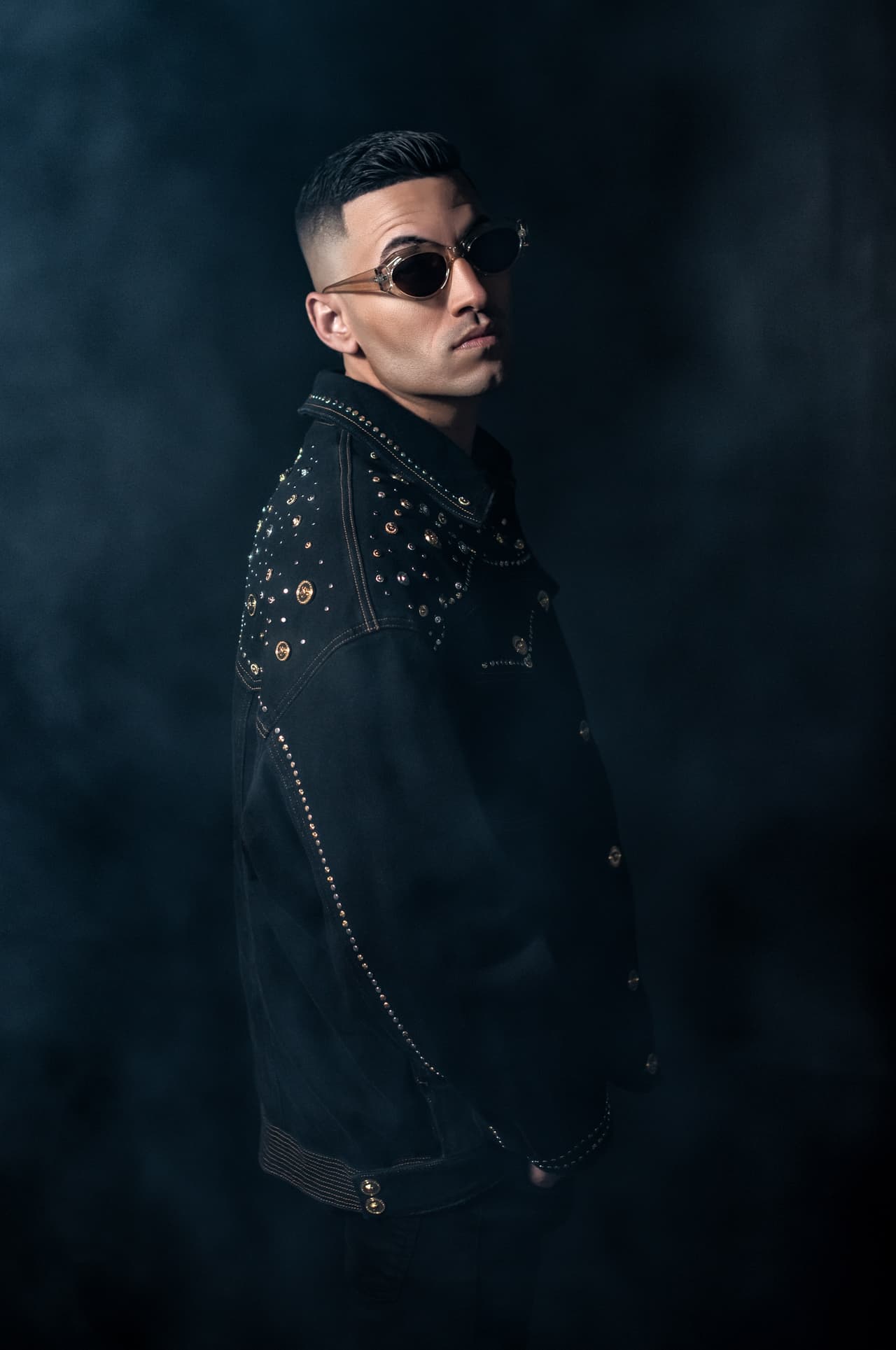 <b>Lenier</b>, cantante y compositor.