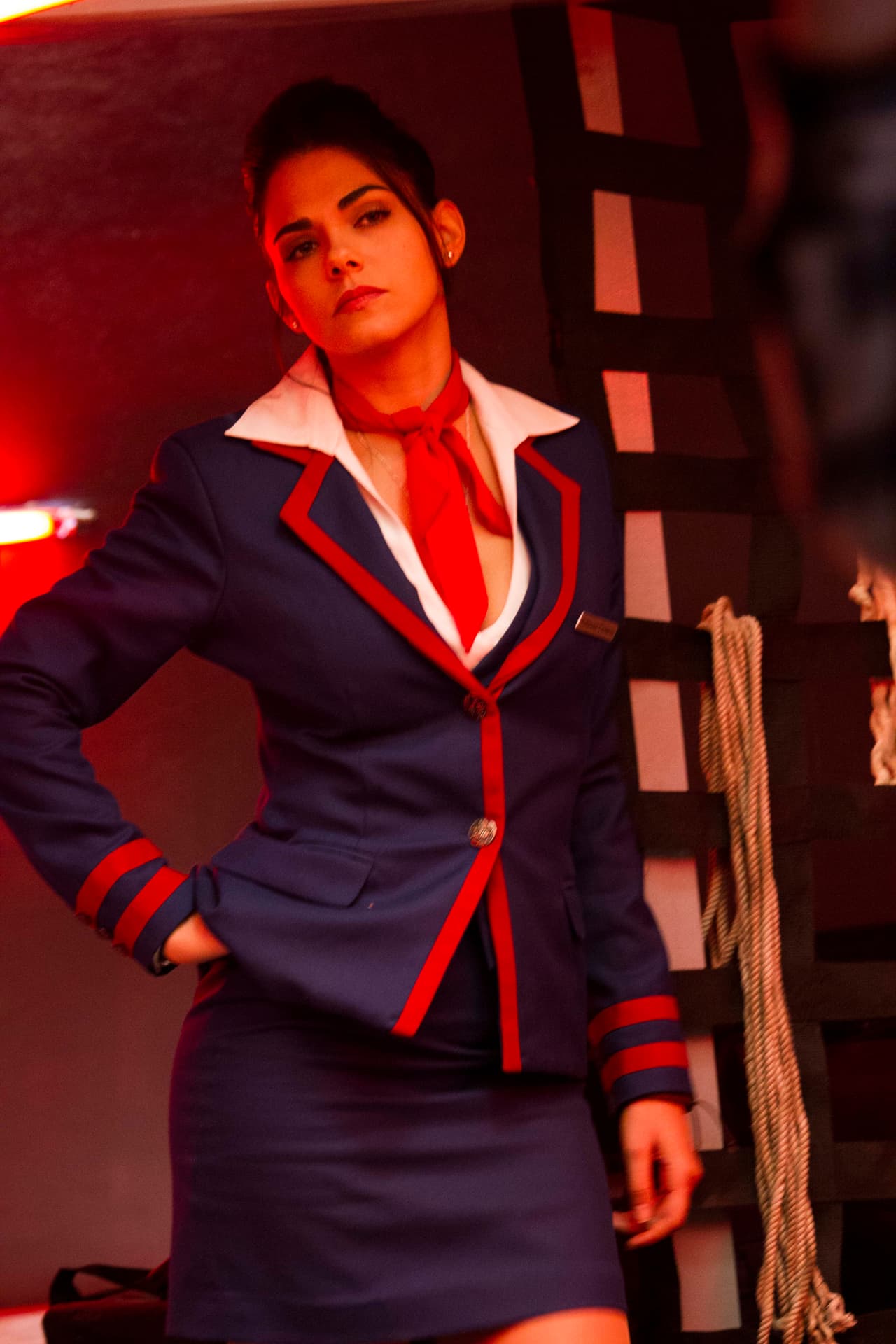 Después de hablar con John, él le pidió a Yolanda que regresara al aeropuerto para ayudarla a volver a México.