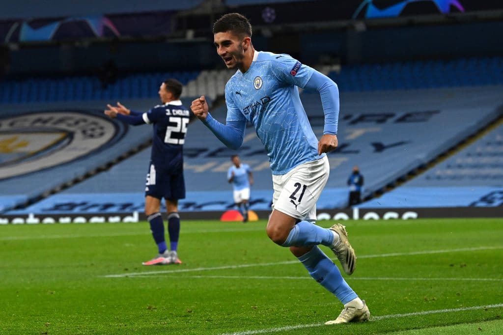 Con goles de Torres (12’), Jesús (81’) y Cancelo (90’), el Manchester City goleó en casa 3-0 al Olympiacos.