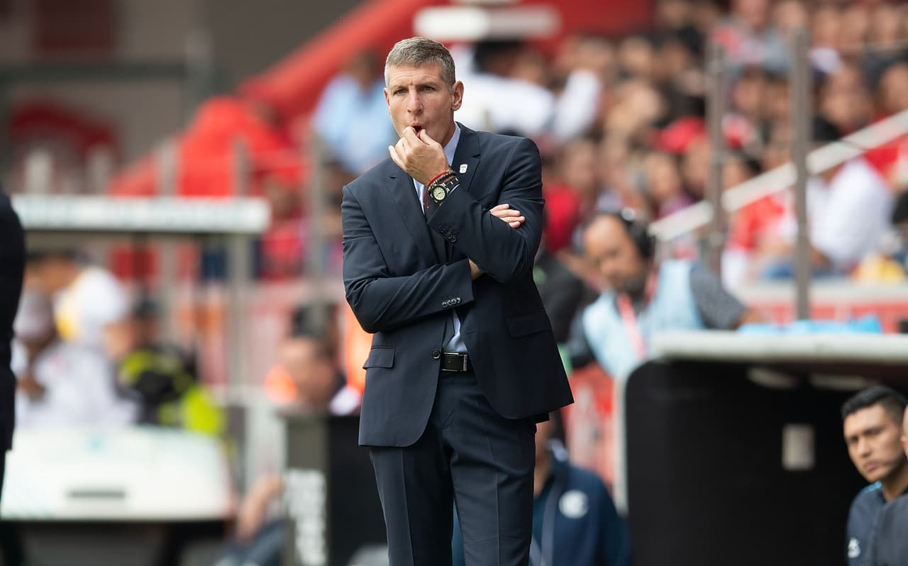 Martín Palermo es uno de los técnicos cuestionados en el futbol mexicano.