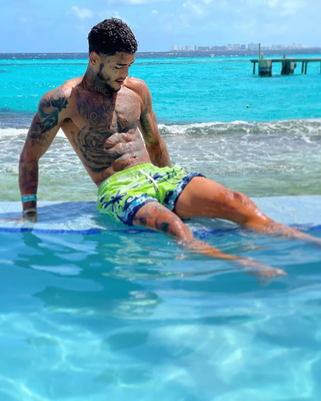 Las autoridades también practicaron exámenes toxicológicos, de los cuales no se han hecho públicos los resultados.
<br>