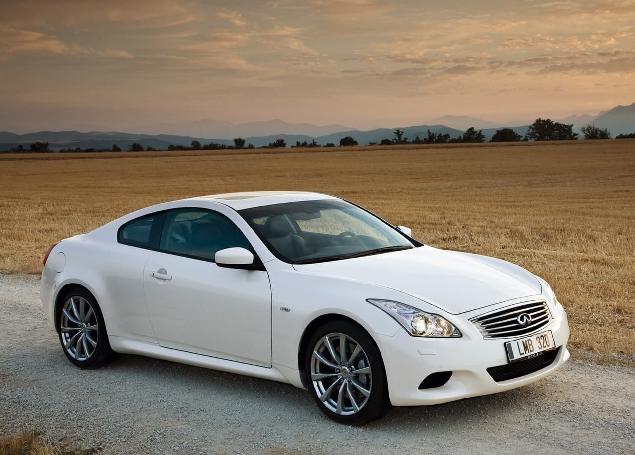 <h3 class="cms-H3-H3"><b>4. Infiniti G37</b></h3>
<br>
<br>
<b>Porcentaje de dueños con al menos una multa por exceso de velocidad:</b> 15.61%
<br>
<br>
<b>Precio base:</b> $32,950