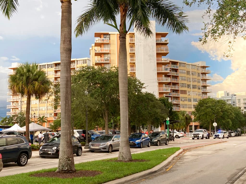 Esta foto muestra las 156 unidades de Crestview Towers, el viernes 2 de julio de 2021 en North Miami Beach, Florida.