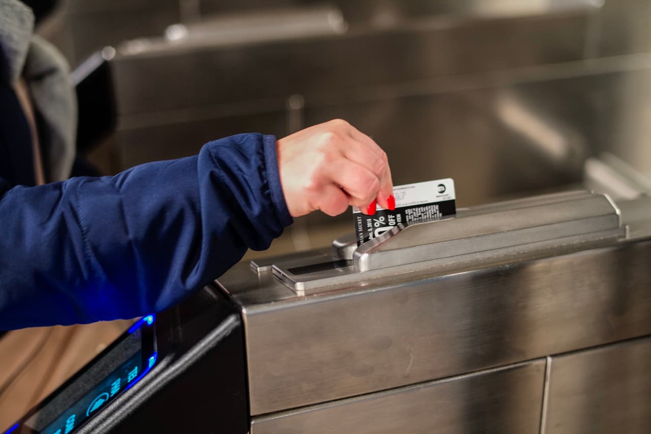 La MetroCard pronto dejará de existir y así es como podrás pagar el subway y los autobuses en Nueva York