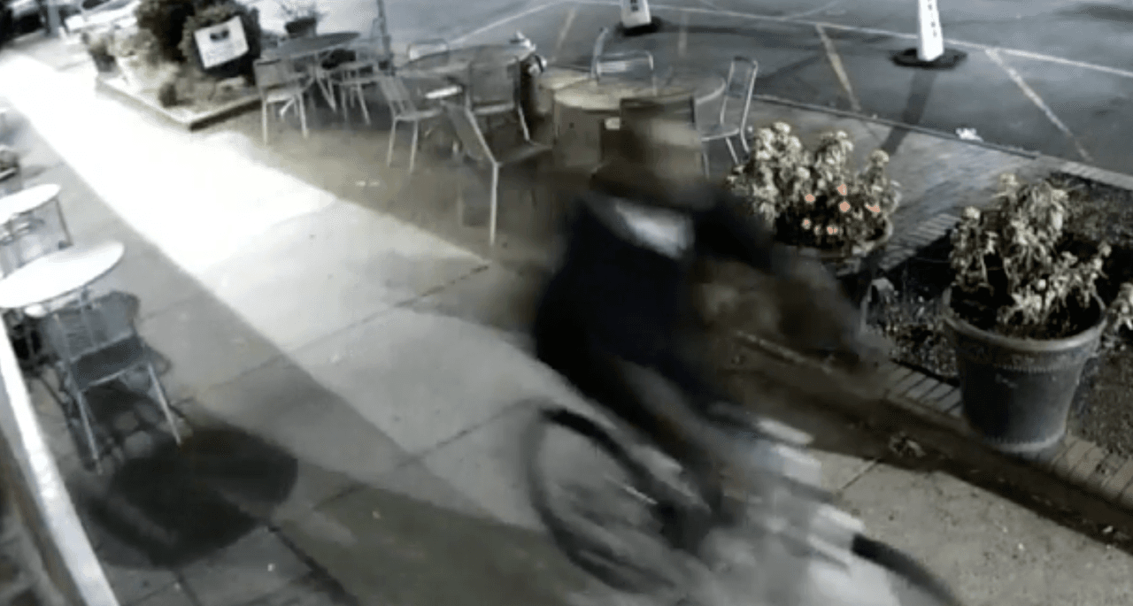 Sujeto acusado de agredir sexualmente a una mujer cerca de la UNC