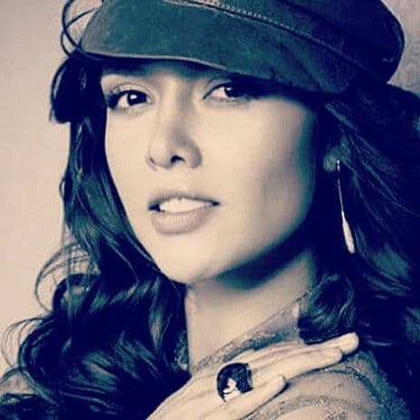 ¿No luce genial con cualquier 'look'?