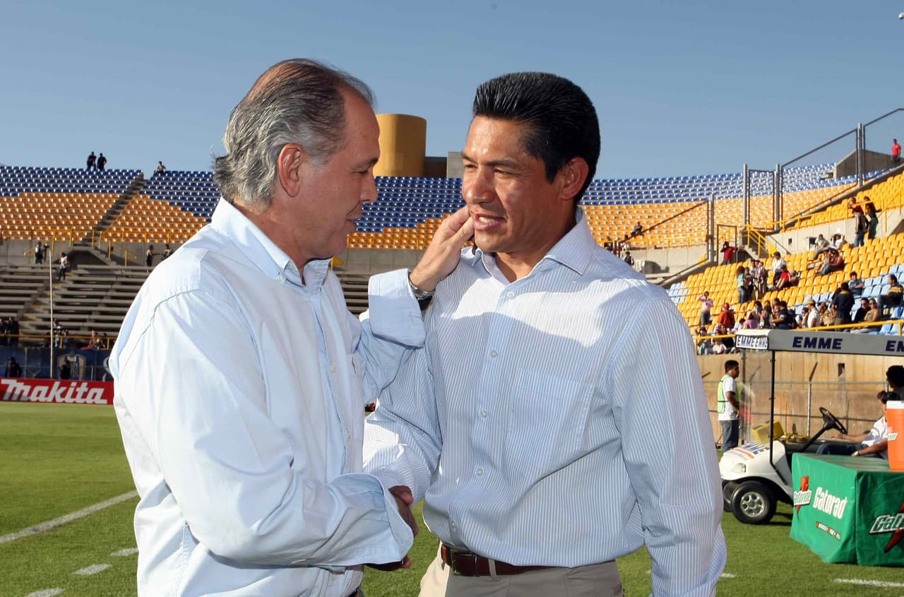 Con los Corinthians sólo estuvo en el 2005.