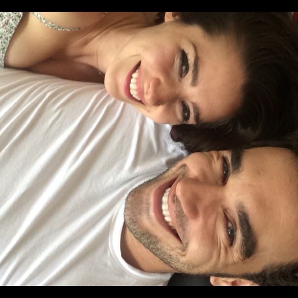 Un año después de que se diera a conocer que Ariadne Díaz y José Ron habían terminado, comenzaron los rumores de que la actriz y Marcus Ornellas estaban saliendo. Actualmente viven juntos y tienen un hijo, Diego.