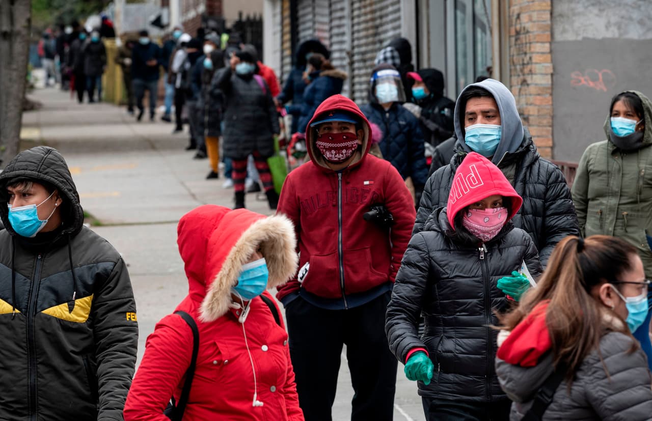 Nuevo paquete de estímulo económico incluiría a inmigrantes indocumentados