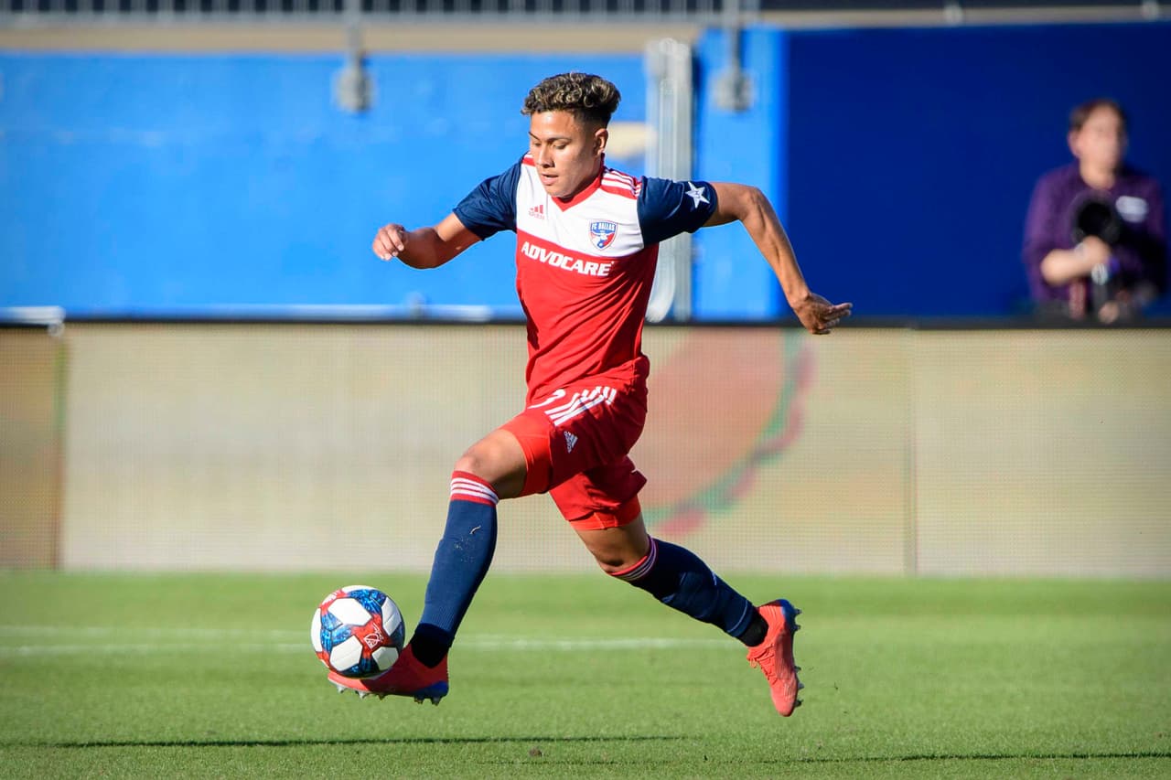 Edwin Cerrillo es un contención de 18 años que ha disputado 11 partidos con Dallas en la MLS esta temporada.