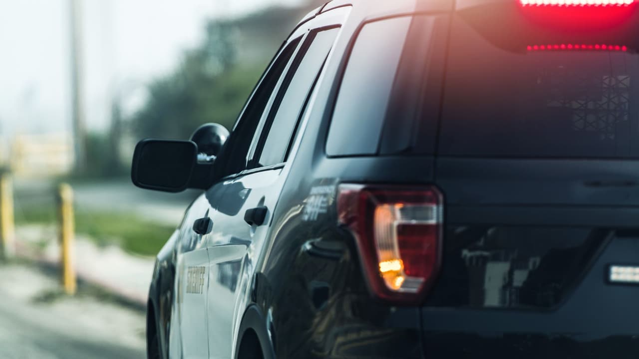 Balean a dos hombres en un tiroteo en el vecindario Lemon Hill en Sacramento