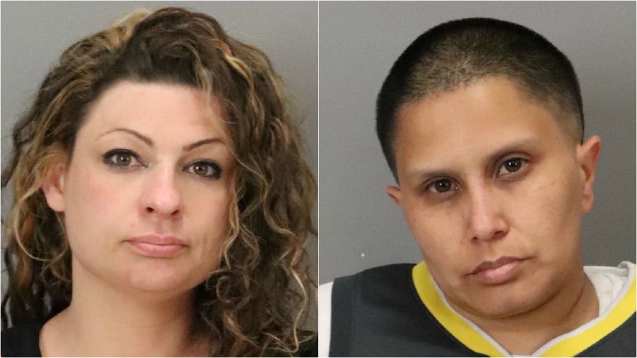 Oficiales del Sheriff pretenden ser clientes para arrestar a sospechosas de vender mercancía robada