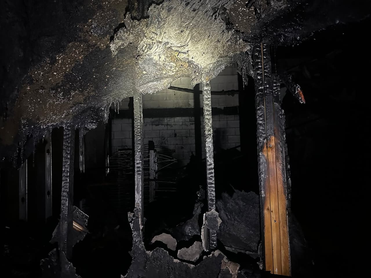 Las causas del incendio se mantienen
<b>bajo investigación</b>.