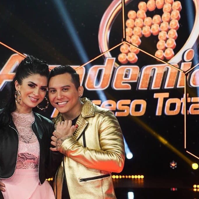 <b>La pareja se tomó esta fotografía al final del show</b>, la cual compartió por medio de sus redes sociales.