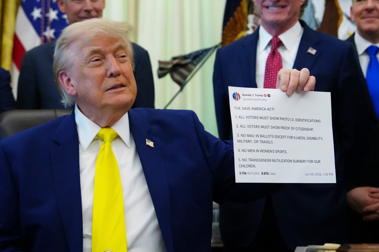 Donald Trump podría beneficiarse de anuncios de política al vender acceso anticipado a sus publicaciones en redes sociales