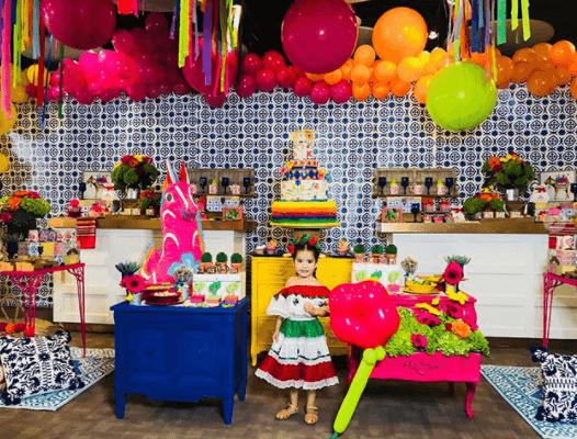 La festejada estaba más que lista, en espera de que llegaran sus invitados.